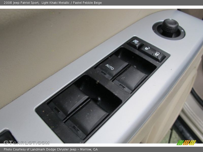 Light Khaki Metallic / Pastel Pebble Beige 2008 Jeep Patriot Sport
