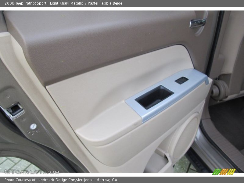 Light Khaki Metallic / Pastel Pebble Beige 2008 Jeep Patriot Sport