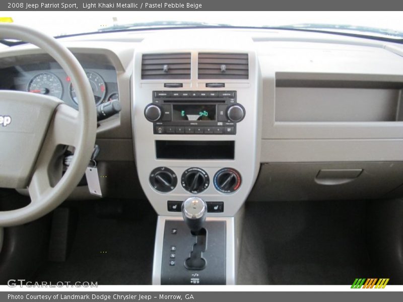 Light Khaki Metallic / Pastel Pebble Beige 2008 Jeep Patriot Sport
