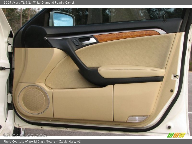 White Diamond Pearl / Camel 2005 Acura TL 3.2