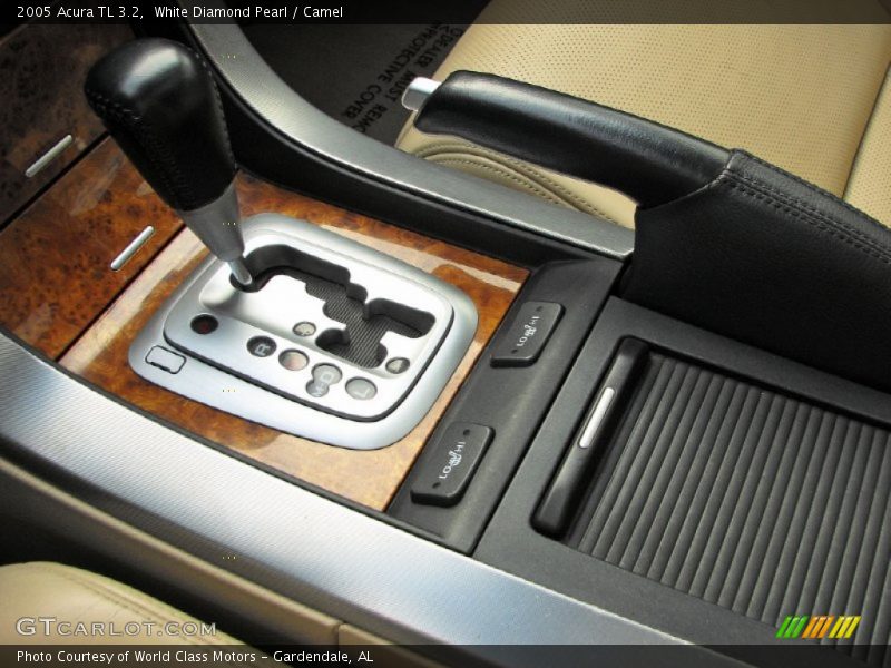 White Diamond Pearl / Camel 2005 Acura TL 3.2