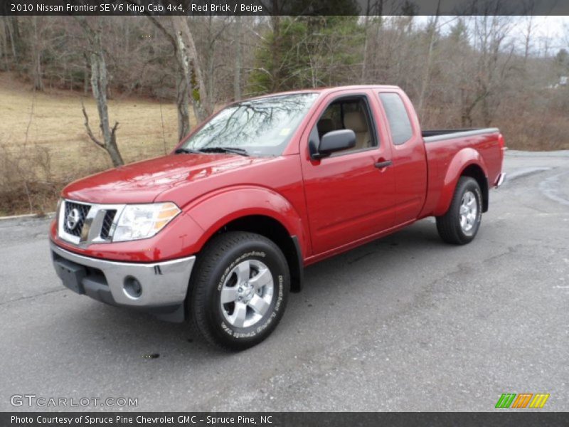 Front 3/4 View of 2010 Frontier SE V6 King Cab 4x4