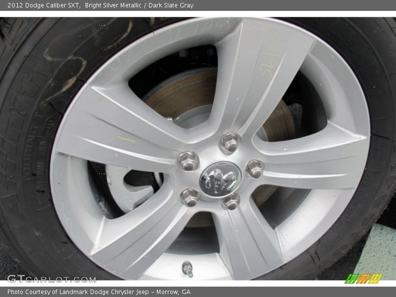 Bright Silver Metallic / Dark Slate Gray 2012 Dodge Caliber SXT