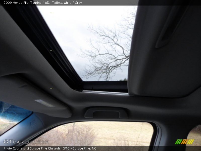 Taffeta White / Gray 2009 Honda Pilot Touring 4WD
