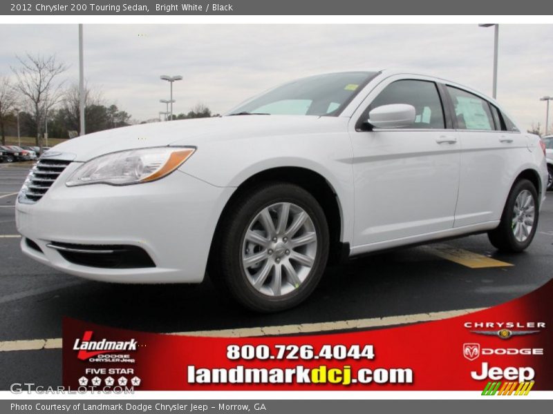 Bright White / Black 2012 Chrysler 200 Touring Sedan