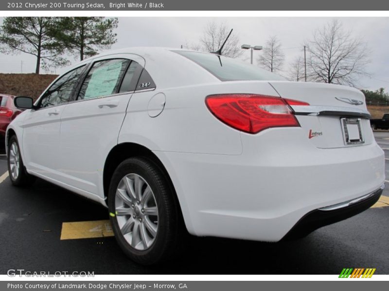 Bright White / Black 2012 Chrysler 200 Touring Sedan