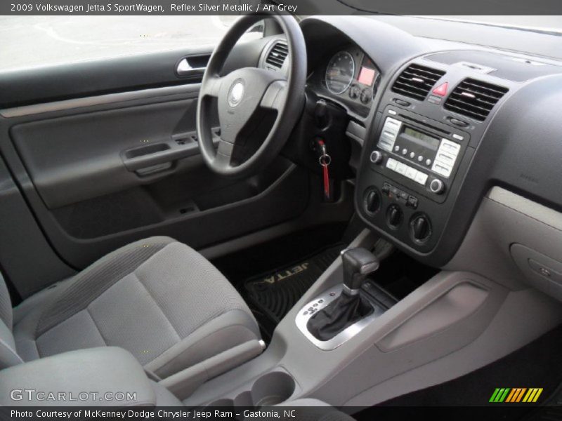 Reflex Silver Metallic / Art Grey 2009 Volkswagen Jetta S SportWagen