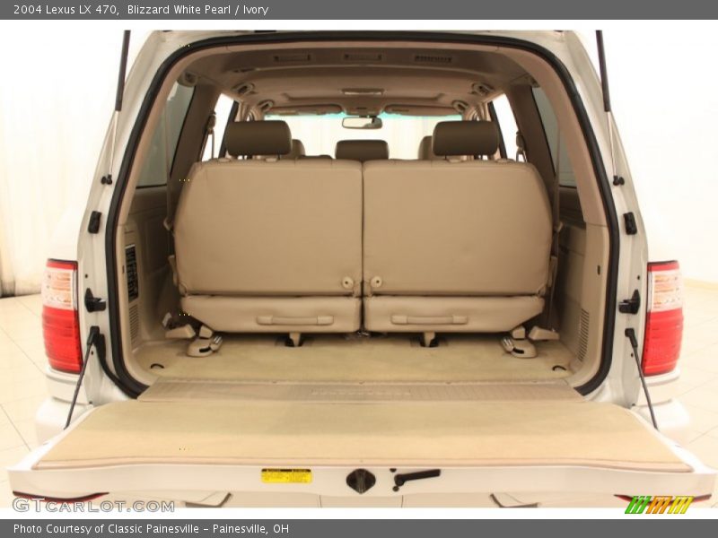 Blizzard White Pearl / Ivory 2004 Lexus LX 470