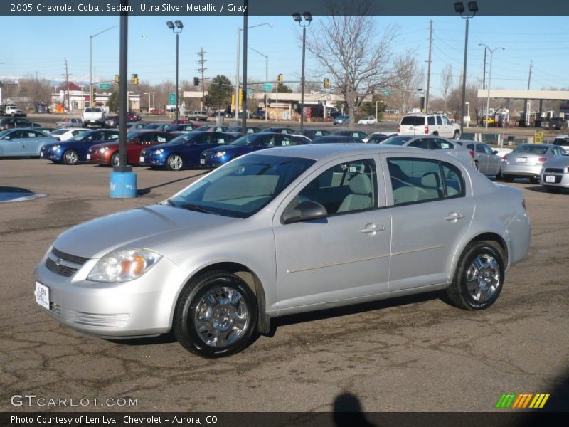 Ultra Silver Metallic / Gray 2005 Chevrolet Cobalt Sedan