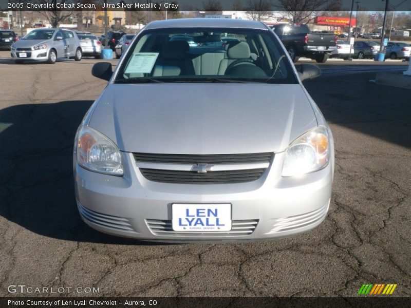 Ultra Silver Metallic / Gray 2005 Chevrolet Cobalt Sedan