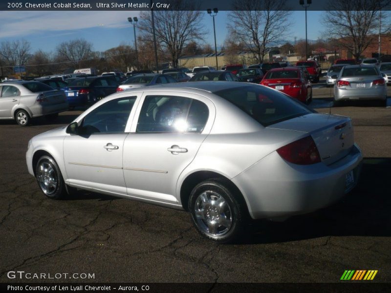 Ultra Silver Metallic / Gray 2005 Chevrolet Cobalt Sedan