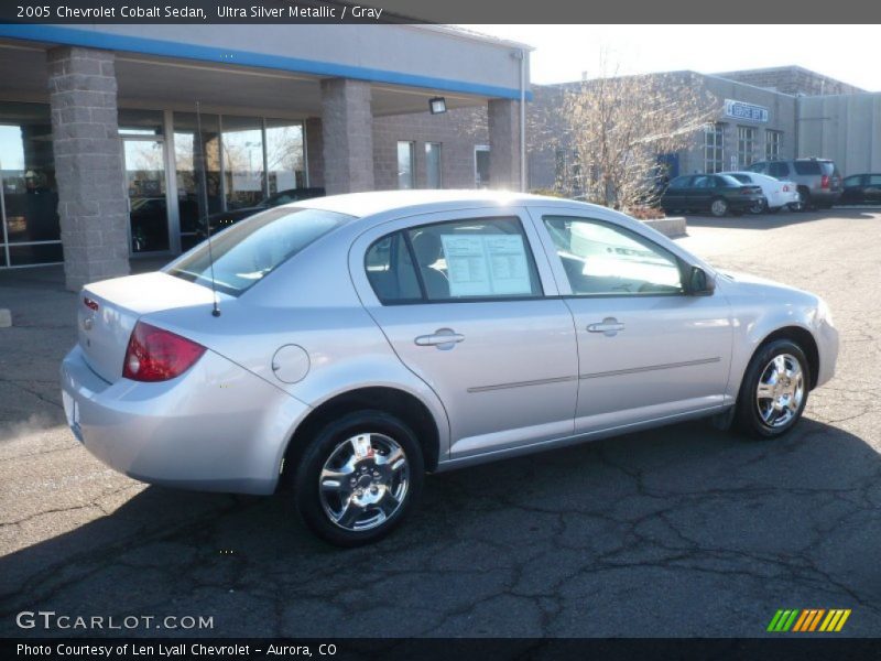 Ultra Silver Metallic / Gray 2005 Chevrolet Cobalt Sedan