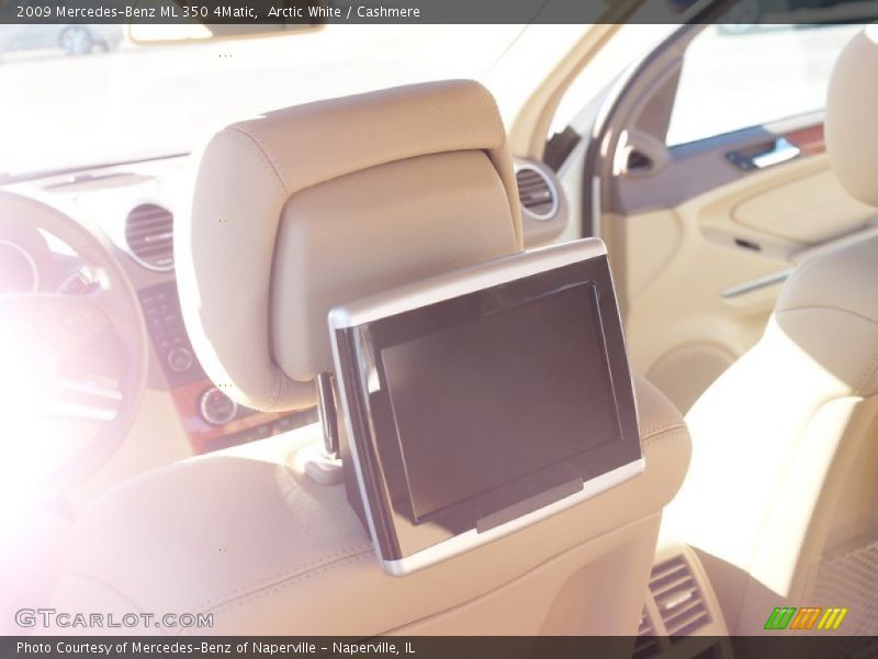 Arctic White / Cashmere 2009 Mercedes-Benz ML 350 4Matic