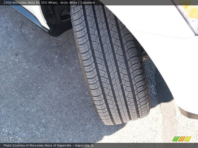 Arctic White / Cashmere 2009 Mercedes-Benz ML 350 4Matic
