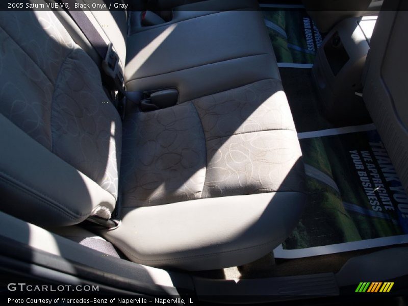Black Onyx / Gray 2005 Saturn VUE V6