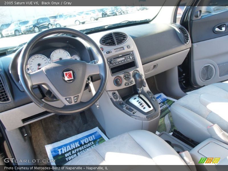 Black Onyx / Gray 2005 Saturn VUE V6