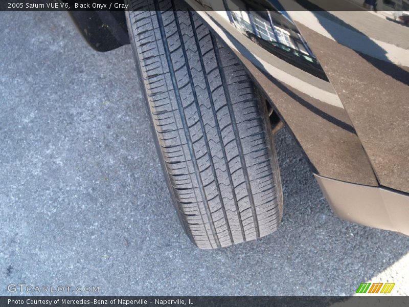 Black Onyx / Gray 2005 Saturn VUE V6