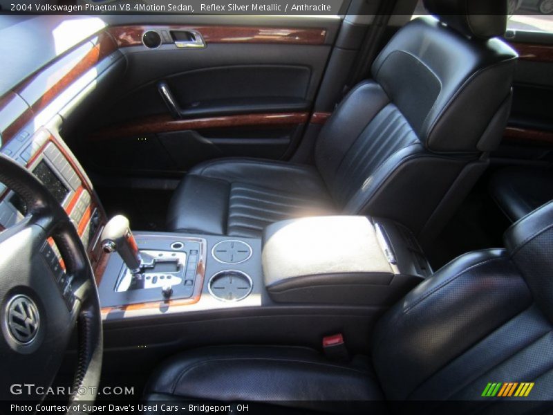Reflex Silver Metallic / Anthracite 2004 Volkswagen Phaeton V8 4Motion Sedan