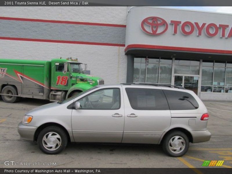 Desert Sand Mica / Oak 2001 Toyota Sienna XLE