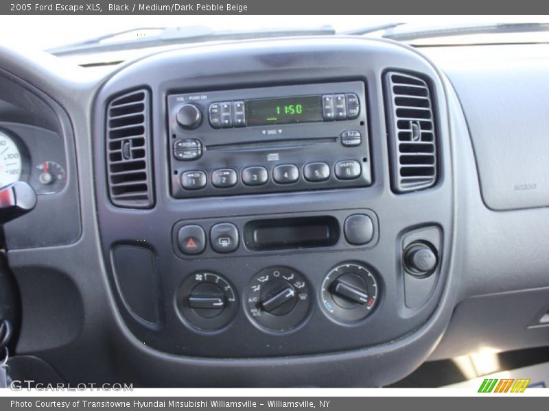 Black / Medium/Dark Pebble Beige 2005 Ford Escape XLS