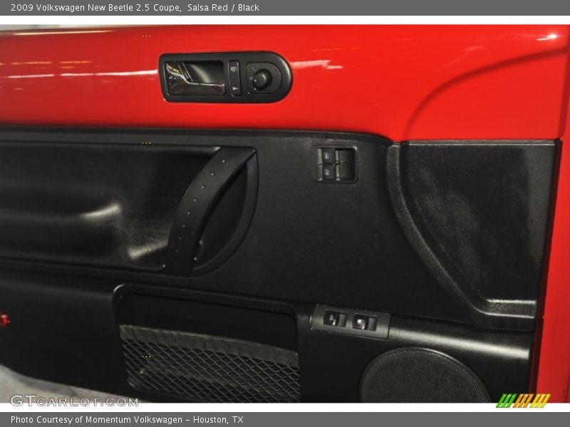 Salsa Red / Black 2009 Volkswagen New Beetle 2.5 Coupe