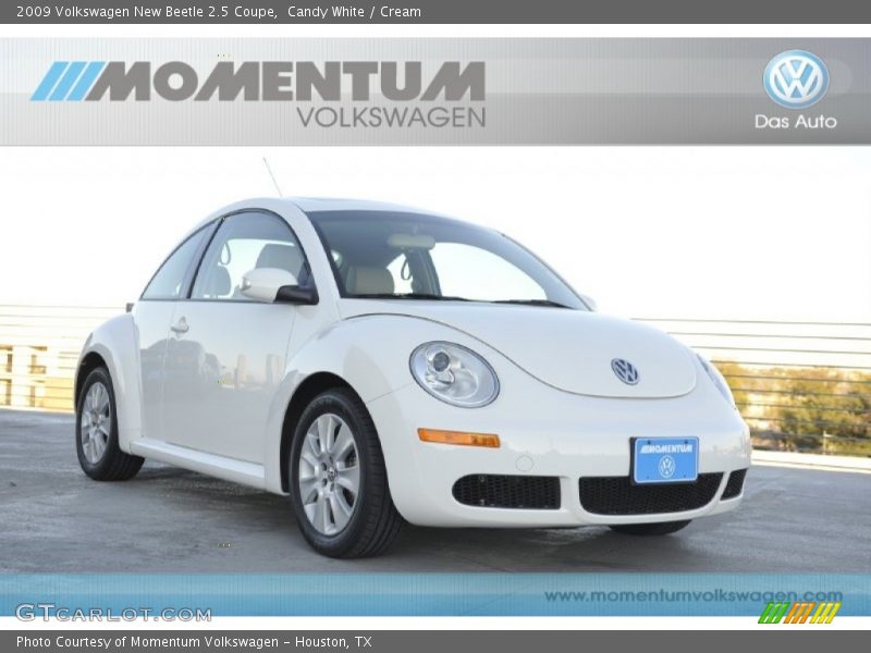 Candy White / Cream 2009 Volkswagen New Beetle 2.5 Coupe