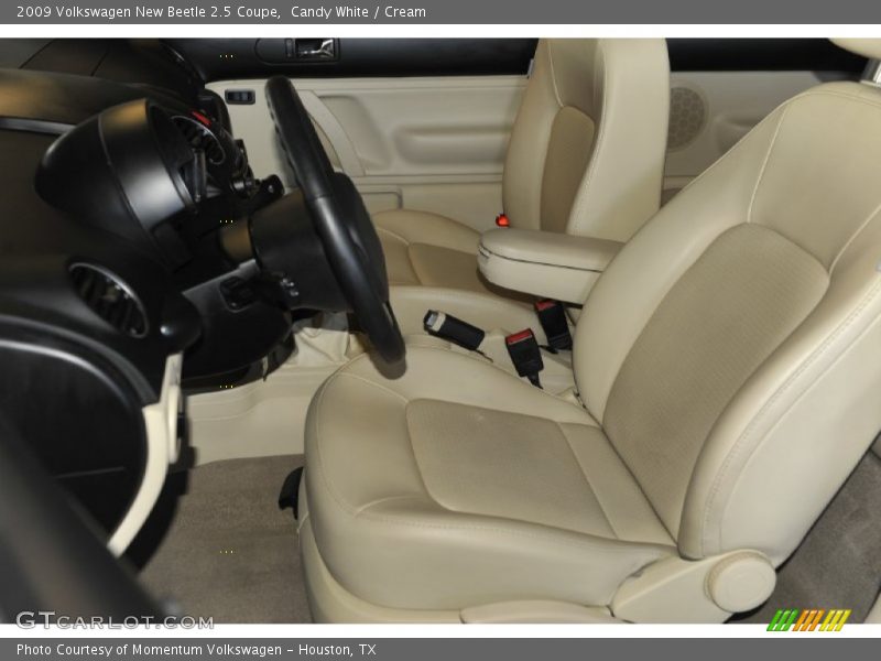 Candy White / Cream 2009 Volkswagen New Beetle 2.5 Coupe