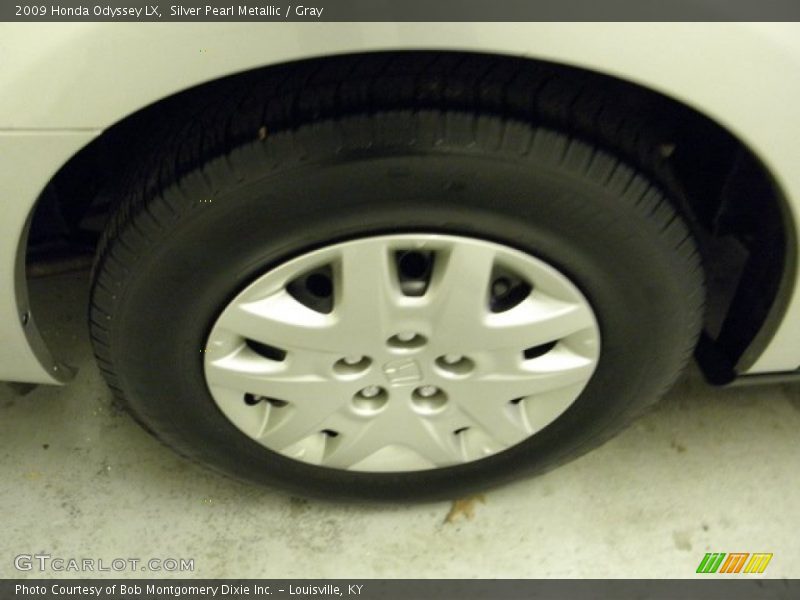 Silver Pearl Metallic / Gray 2009 Honda Odyssey LX