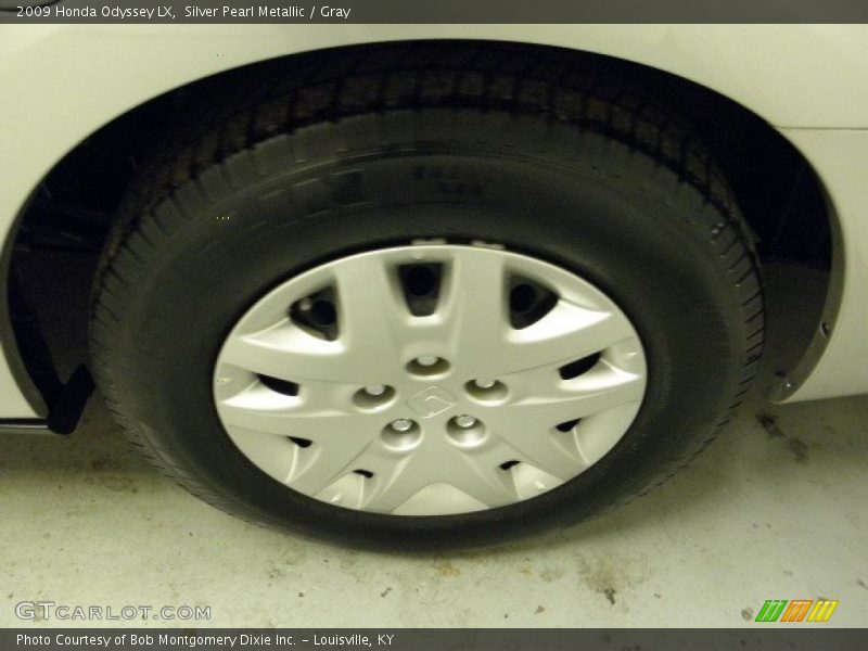 Silver Pearl Metallic / Gray 2009 Honda Odyssey LX
