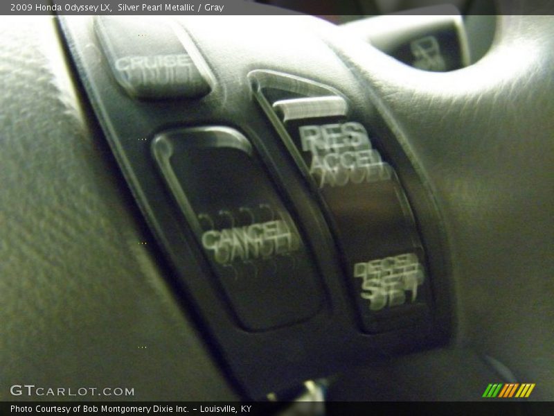 Silver Pearl Metallic / Gray 2009 Honda Odyssey LX