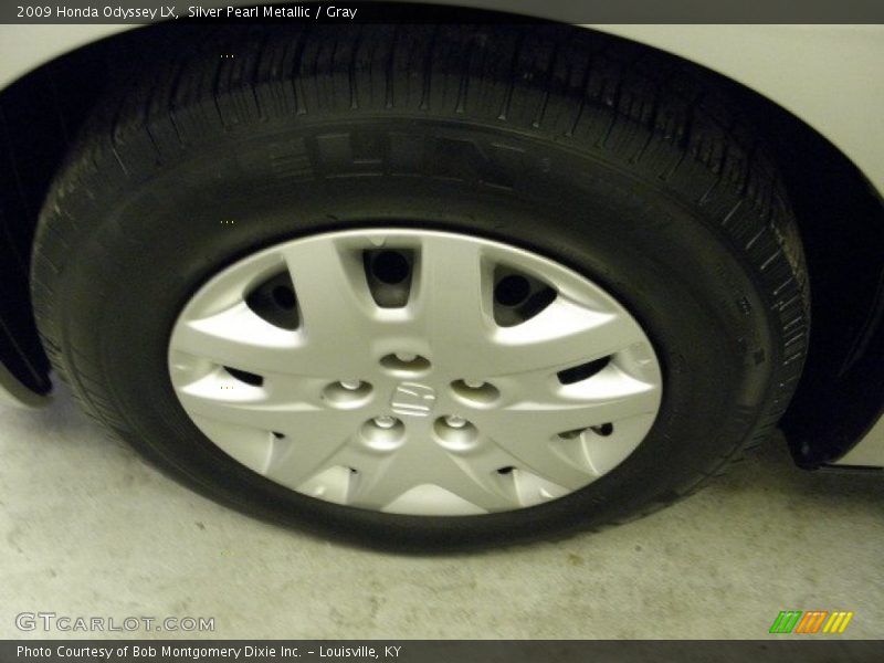 Silver Pearl Metallic / Gray 2009 Honda Odyssey LX