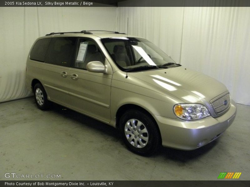 Silky Beige Metallic / Beige 2005 Kia Sedona LX
