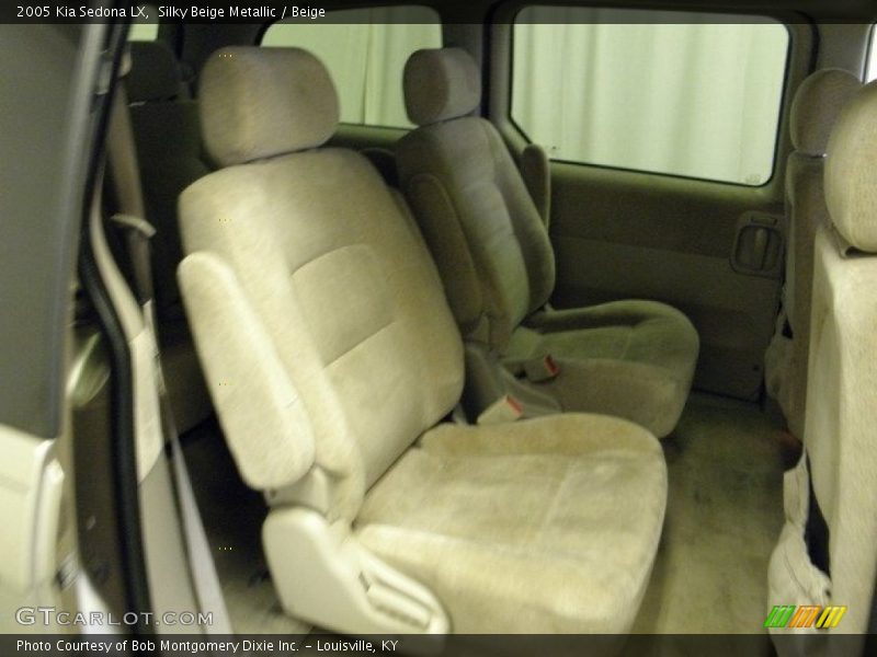 Silky Beige Metallic / Beige 2005 Kia Sedona LX