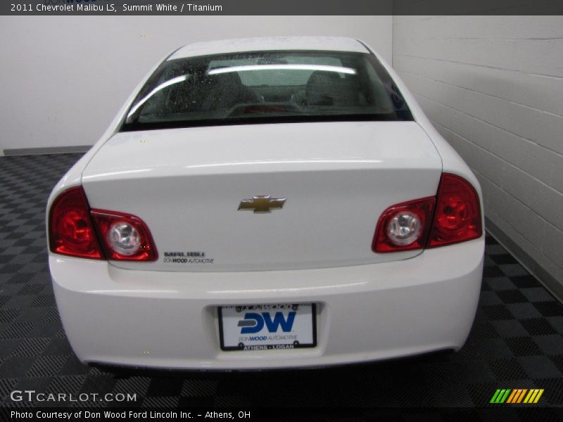 Summit White / Titanium 2011 Chevrolet Malibu LS
