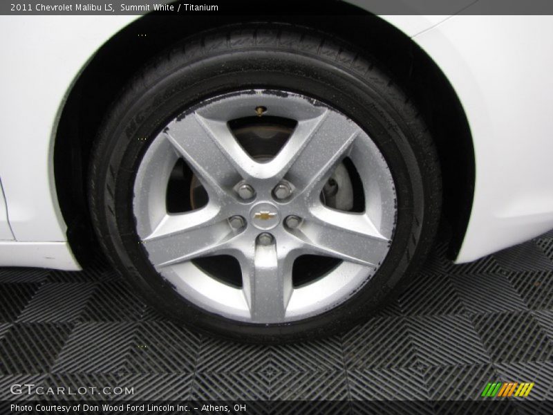Summit White / Titanium 2011 Chevrolet Malibu LS