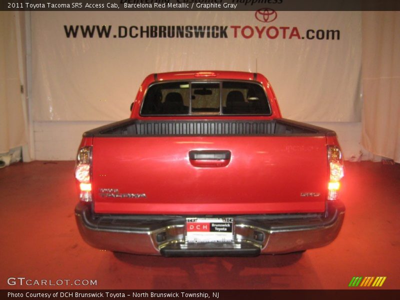 Barcelona Red Metallic / Graphite Gray 2011 Toyota Tacoma SR5 Access Cab