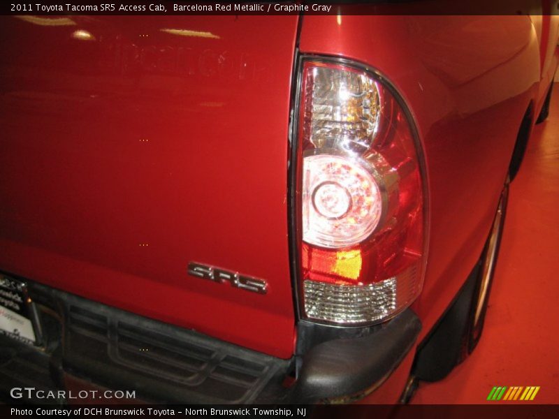 Barcelona Red Metallic / Graphite Gray 2011 Toyota Tacoma SR5 Access Cab