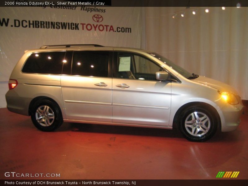 Silver Pearl Metallic / Gray 2006 Honda Odyssey EX-L