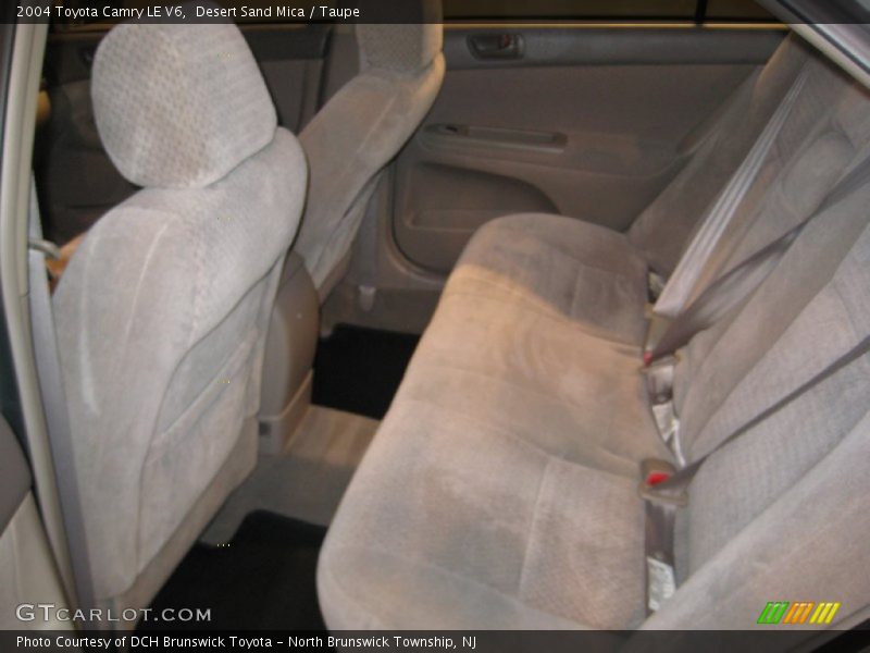 Desert Sand Mica / Taupe 2004 Toyota Camry LE V6