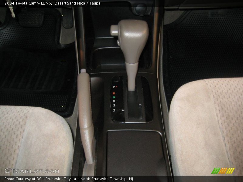 Desert Sand Mica / Taupe 2004 Toyota Camry LE V6
