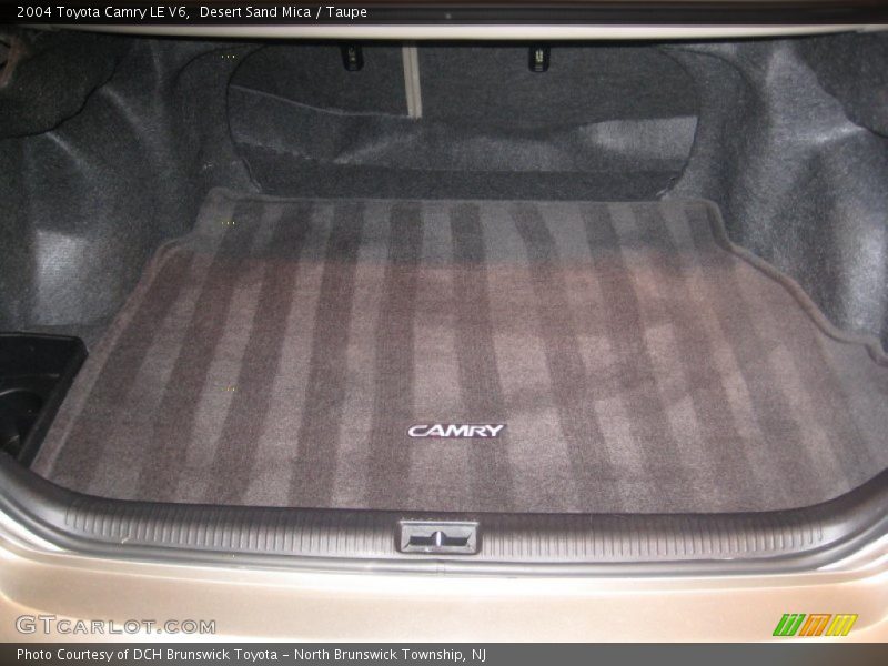 Desert Sand Mica / Taupe 2004 Toyota Camry LE V6