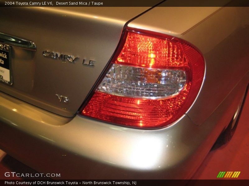Desert Sand Mica / Taupe 2004 Toyota Camry LE V6