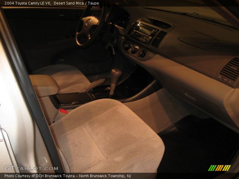 Desert Sand Mica / Taupe 2004 Toyota Camry LE V6
