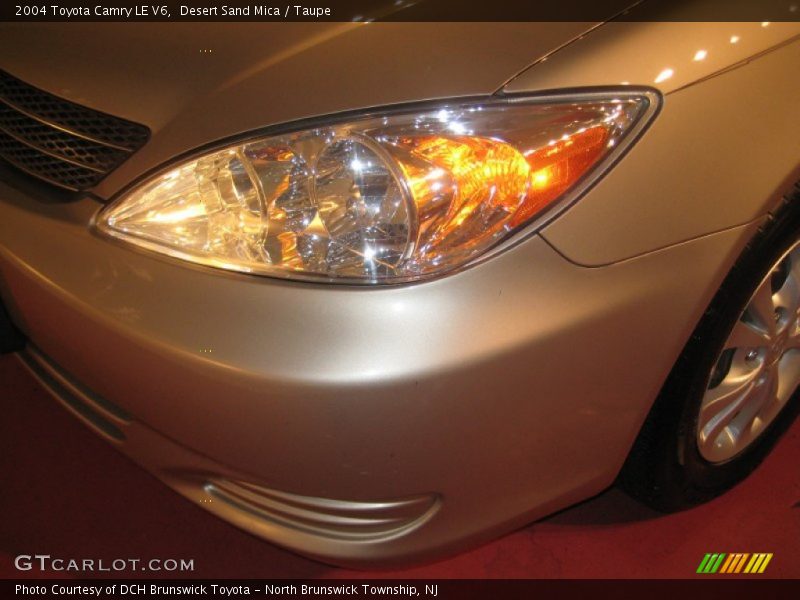 Desert Sand Mica / Taupe 2004 Toyota Camry LE V6