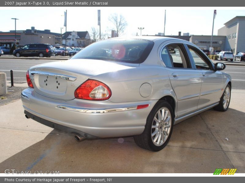 Liquid Silver Metallic / Charcoal 2007 Jaguar X-Type 3.0