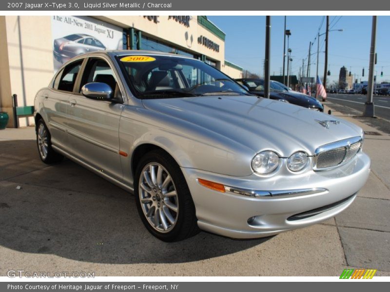Liquid Silver Metallic / Charcoal 2007 Jaguar X-Type 3.0