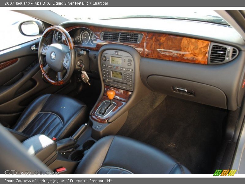 Liquid Silver Metallic / Charcoal 2007 Jaguar X-Type 3.0