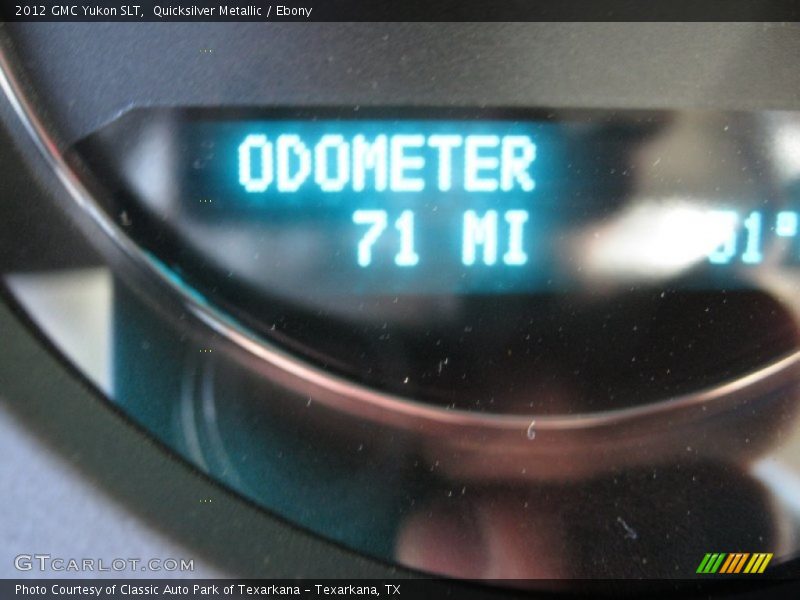 Quicksilver Metallic / Ebony 2012 GMC Yukon SLT