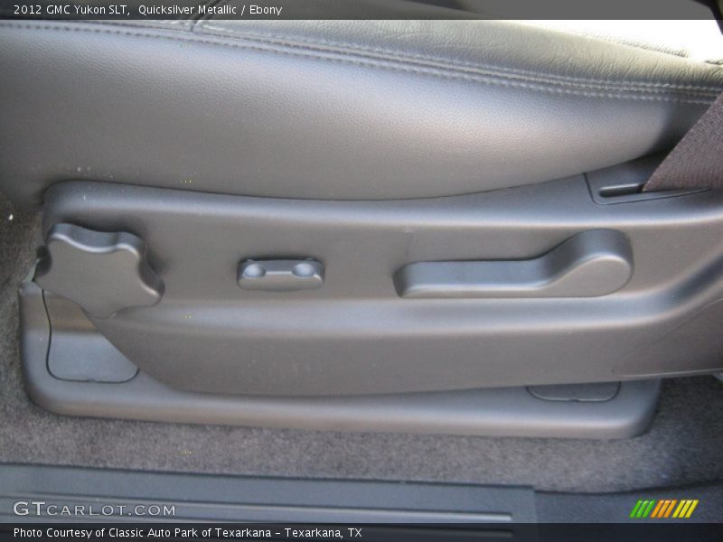 Quicksilver Metallic / Ebony 2012 GMC Yukon SLT