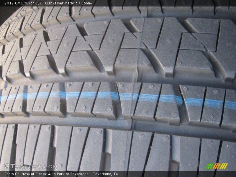 Quicksilver Metallic / Ebony 2012 GMC Yukon SLT